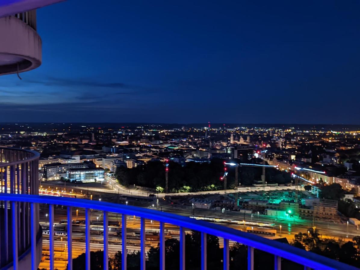 Royal - Sky - Suite Augsburg Exteriör bild